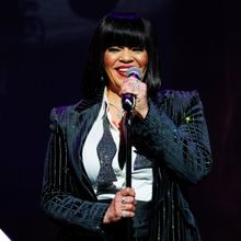 Photos: Town Hall's Celebrates 30 Years Of Singer/Songwriter Faith Evans At KEEPING…