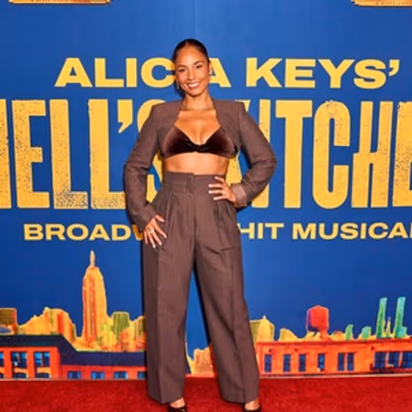 Photos: Alicia Keys Attends HELL'S KITCHEN National Tour Opening Photo