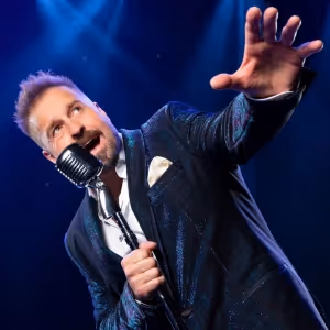 Alfie Boe Joins WITH ALL OUR HEARTS Gala Celebrating the NHS