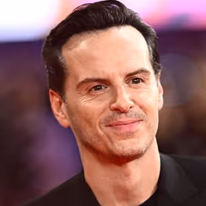 Andrew Scott and Olivia Colman Will Star in New Film ELSINORE