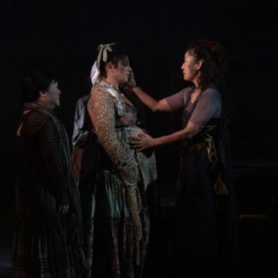 Photos: First Look at Sandra Oh &amp; More in THE WELKIN