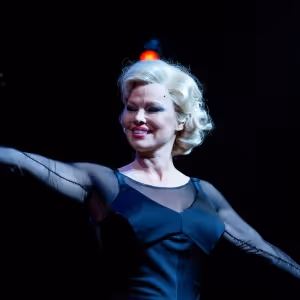 Pamela Anderson Joins Liam Neeson in THE NAKED GUN Reboot