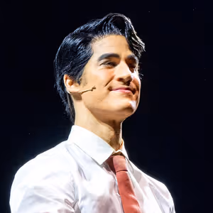Video: Inside Darren Criss' Final Performance in MAYBE HAPPY ENDING