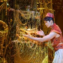 Photos: First Look at the First UK and Ireland Tour of Disney's ALADDIN