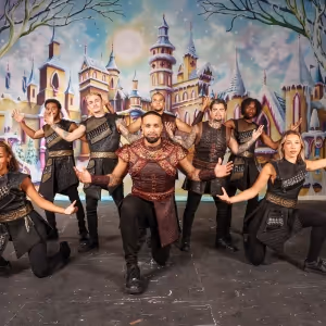 Photos: First Look at the Cast of SNOW WHITE AND THE SEVEN DWARFS Panto at…