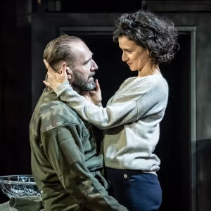 MACBETH Starring Ralph Fiennes To Screen At Park Theatre