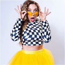 Jess Robinson Brings Elton John-Inspired Show to Soho Theatre and Edfringe