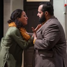 Photos: First Look At Pulitzer Prize-Winning SELLING KABUL At Northlight Theatre