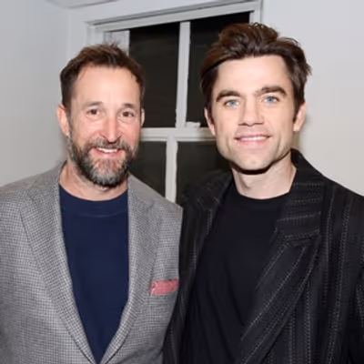 Photos: THE PITT Star Noah Wyle Visits Patrick Ball at BECKY SHAW