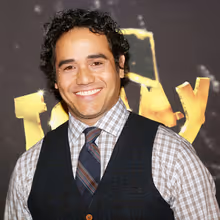 Adam Jacobs to Host 10th Annual Arts for Autism Benefit Concert at New Amsterdam Thea