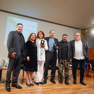 Con La Medalla Bellas Artes En Teatro, El Estado Mexicano Reconoce El Camino…