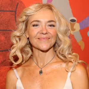 Rachel Bay Jones to Reprise YOUNG SHELDON Role in New Spin-Off