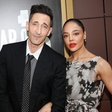 Photos: Adrien Brody, Tessa Thompson, and More the Red Carpet at Opening Night of THE