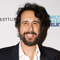 Josh Groban's Find Your Light Foundation Will Host Annual Benefit in October