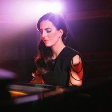 CUMHURİYET TURNESİ: AYŞEDENİZ Comes to Zorlu PSM This Week