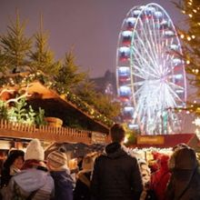 Edinburgh's Christmas Returns With Sparkling Streets And Festive Treats