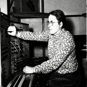 Long Beach Opera Announces 2025 Season Of Works By Pauline Oliveros