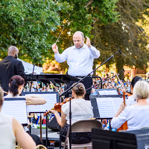 Nicholas Fox Appointed Artistic Director Of OPERA IN THE PARK Portland