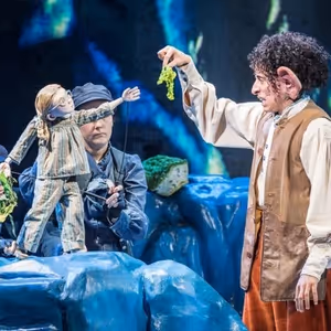 The Royal Shakespeare Company Will Bring THE BFG to Singapore in April