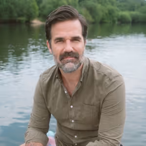 Actor Rob Delaney To Appear In Conversation With Chris Cooper And Marianne Leone At…