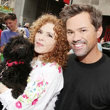 Photos: Bernadette Peters & Andrew Rannells Host 28th Annual Broadway Barks