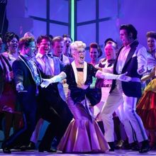 Patti Newton Joins Brisbane Season of GREASE