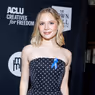Listen: Elizabeth Teeter Releases New Original Single 'do you like me?'