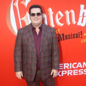 Josh Gad Tests Negative for COVID, Still Out of JESUS CHRIST SUPERSTAR on August 2…