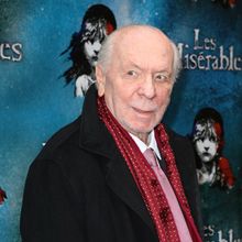 Herbert Kretzmer Letter Reveals He Felt His Work on LES MISERABLES Was Undervalued