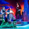 Photos: PETER PAN GOES WRONG at San Francisco Playhouse