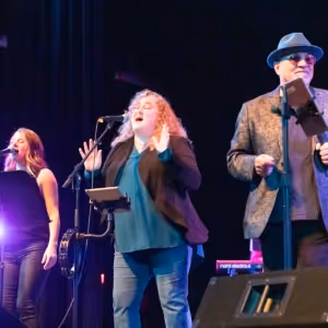 AN IRISH HEARTBEAT Pays Tribute to Van Morrison