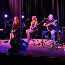 Ladies From The Canyon Pay Tribute to Linda Ronstadt and Joni Mitchell at Arts On The