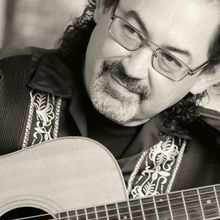 BROWN BAG IT: FRANCISCO TREVIÑO Comes to Tulsa PAC in October