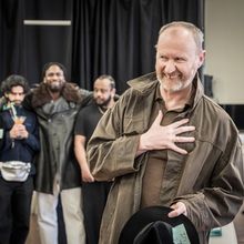 Photos: Mark Gatiss and More in Rehearsal For THE RESISTIBLE RISE OF ARTURO UI