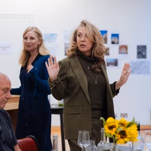 Photos: Tracy-Ann Oberman and Jennifer Westfeldt in Rehearsals for ASSEMBLED PARTIES