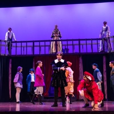 Photos: Inside New Albany High School Theatre Departmentâs SHAKESPEARE IN LOVE