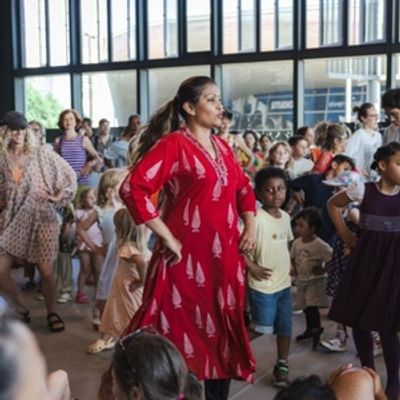 Sadler's Wells East to Host LET'S DANCE! Free Workshops in London