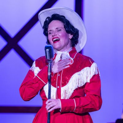 Photos: ALWAYS...PATSY CLINE At American Blues Theater