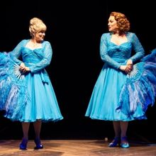 Video/Photos: Irving Berlin's WHITE CHRISTMAS At Marriott Theatre