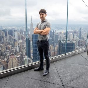 Photos: Antonio Díaz, El Mago Pop, Meets the Press