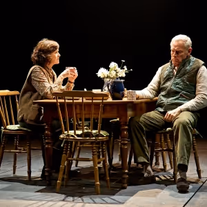 Photos: Jonathan Bailey and More in RICHARD II