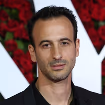 Hofesh Shechter OBE Awarded Chevalier Des Arts Et Des Lettres By The French Ministry Of Culture