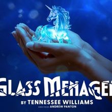 Cast Set For THE GLASS MENAGERIE at Dundee Rep Theatre