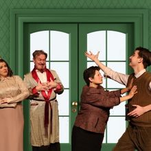 PRESENT LAUGHTER Will Be Performed by Beverly Theatre Guild