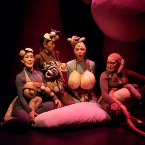 Review Roundup: MEAT SUIT, OR THE SHITSHOW OF MOTHERHOOD Opens at Second Stage Theater