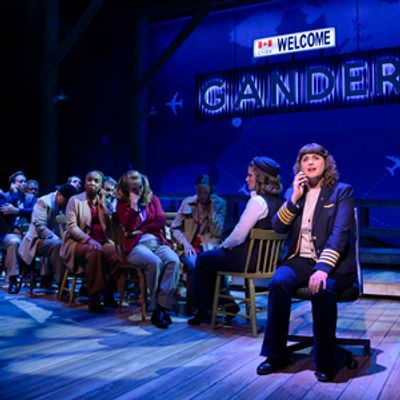 Photos: COME FROM AWAY at TheatreWorks Silicon Valley