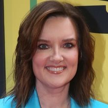 SHUCKED Songwriter Brandy Clark Confirms Co-Headline Tour With Lori McKenna This Fall