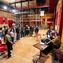 Photos: In Rehearsal with HENRY V at Royal Shakespeare Company