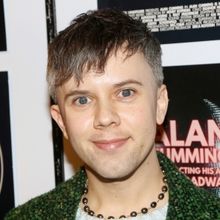 Cole Escola to Appear on LATE NIGHT WITH SETH MEYERS Next Week