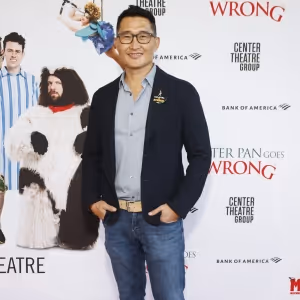 Photos: See Daniel Dae Kim & More on the Red Carpet for PETER PAN GOES WRONG in Los…